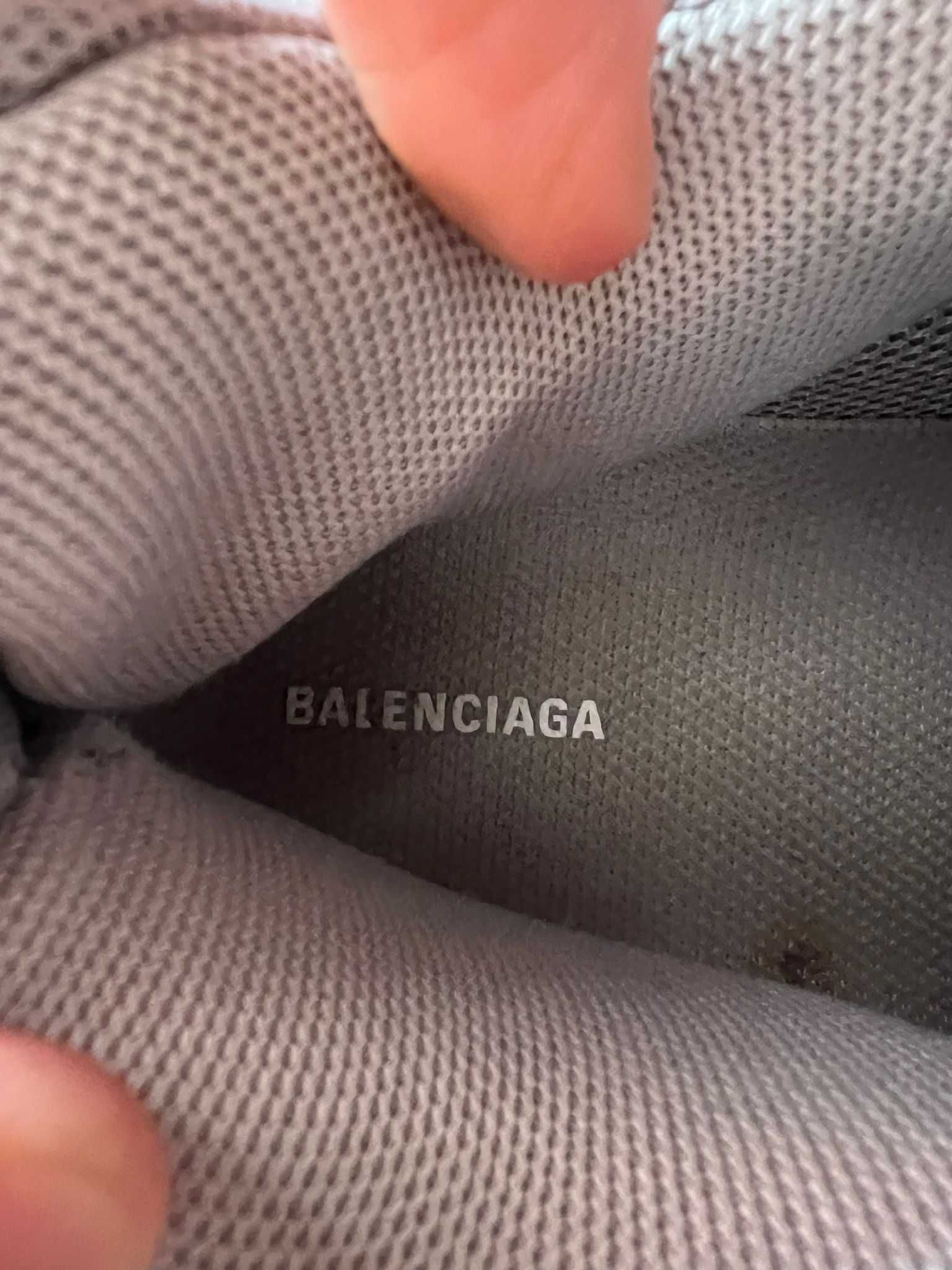 Balenciaga Triple S 42 Metallic Grey