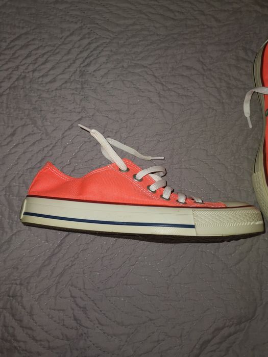 Шок цена намалявам  оригинални маратонки Asics,  Nike ,Convers