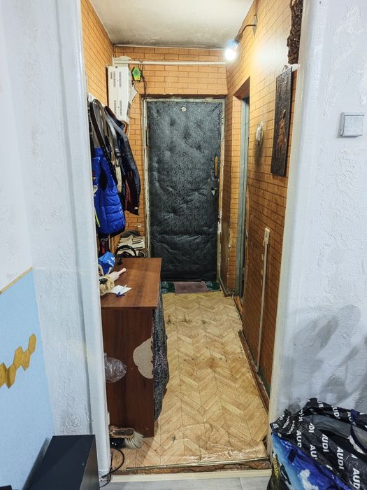 Продаю свою квартиру 2х переделанная в 3х