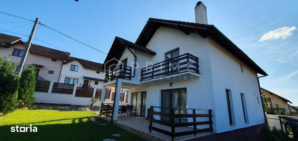 Casă individuală elegantă – Corunca, curte spațioasă