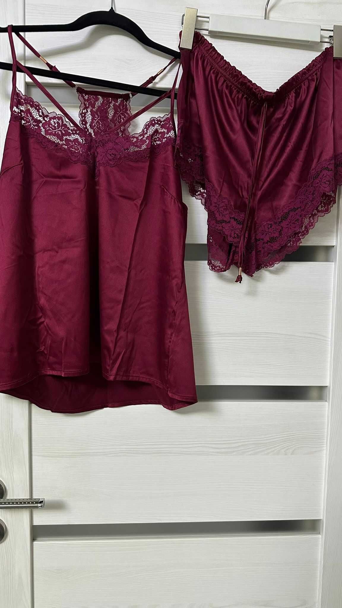 lot pijamale femei