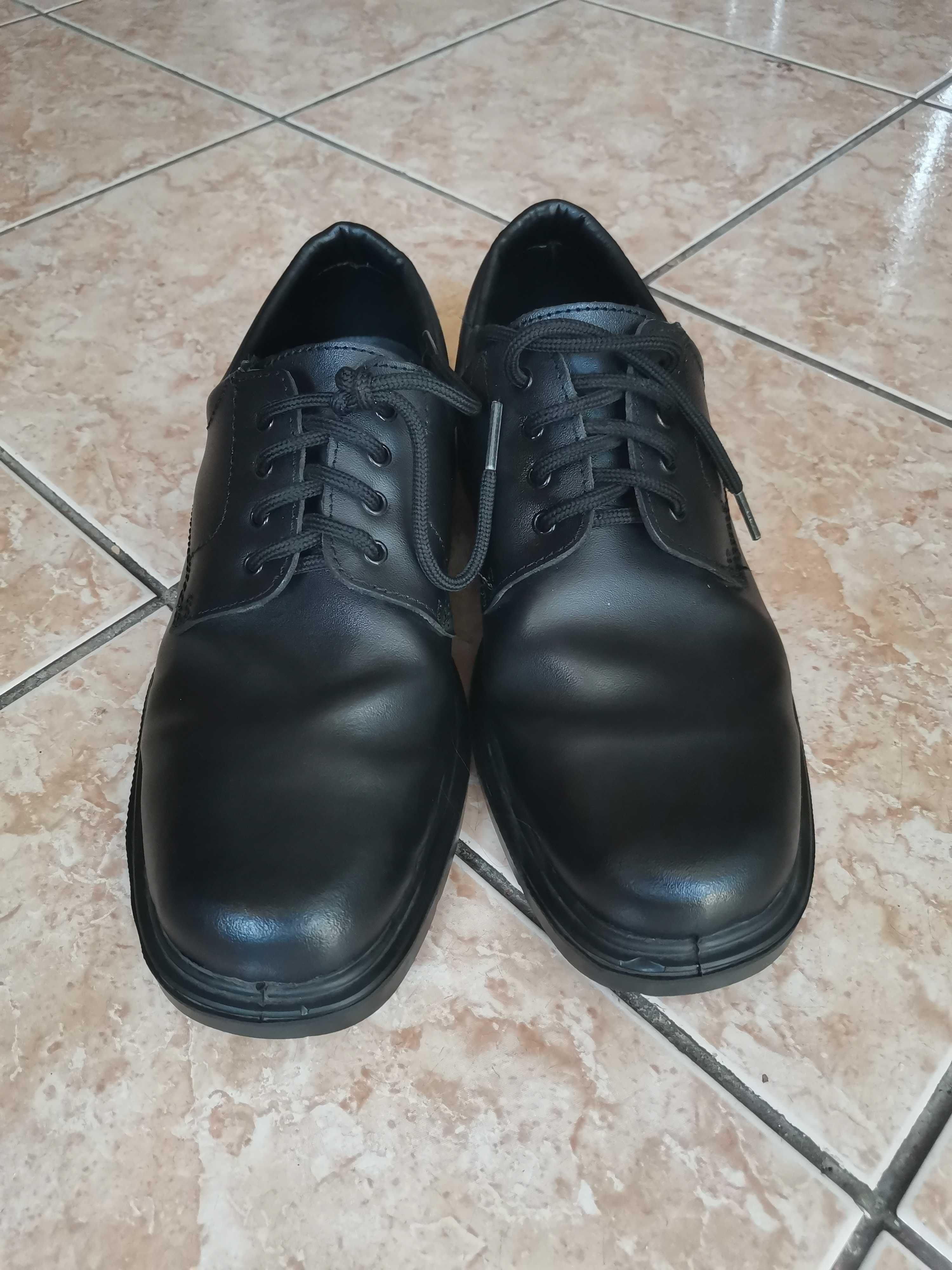 Pantofi protectie antibacterieni, rezistenti la ulei, antistatici
