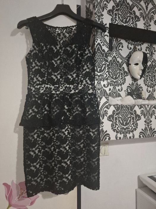 Рокля 2 за 1. Черна изкушаваща визия.