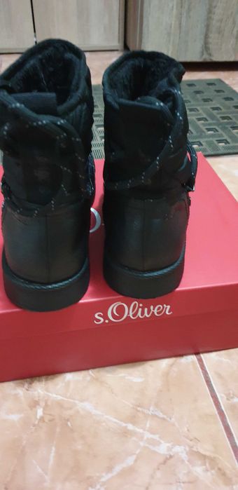 Ghete s.Oliver, negre