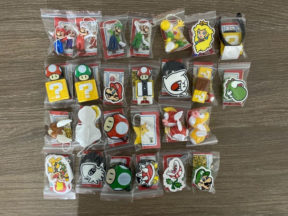 Kinder Joy Mario