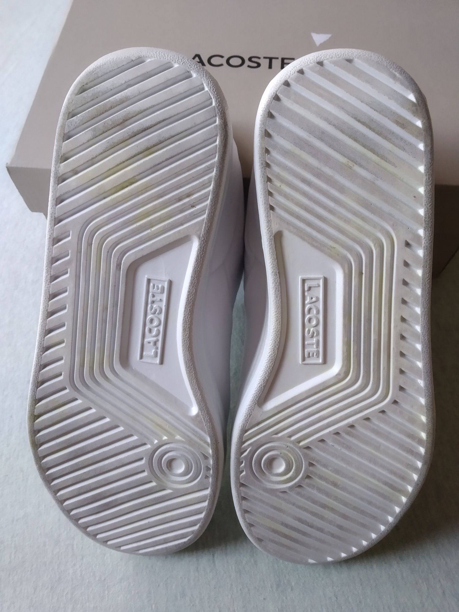 Спортни обувки (маратонки) Lacoste номер 43