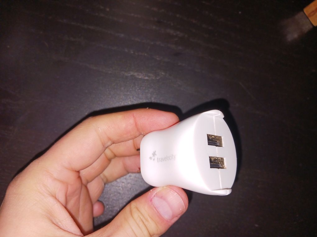 Adaptor (ștecher) priză America (SUA)  cu 2 ieșiri USB