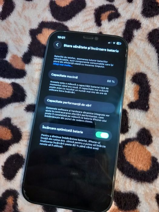Vand Iphone 12 64GB