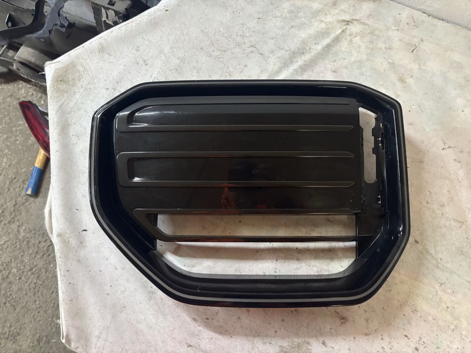 Grila bara fata Bmw x3