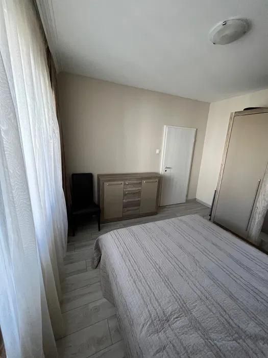 Двустаен в ж.к. Дървеница