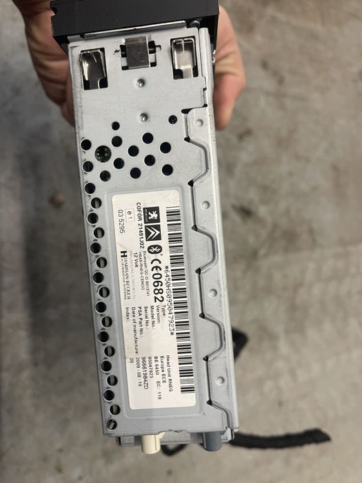 Radio Cd cu navigatie Citroen C5 an 2010 cod-96661984ZD