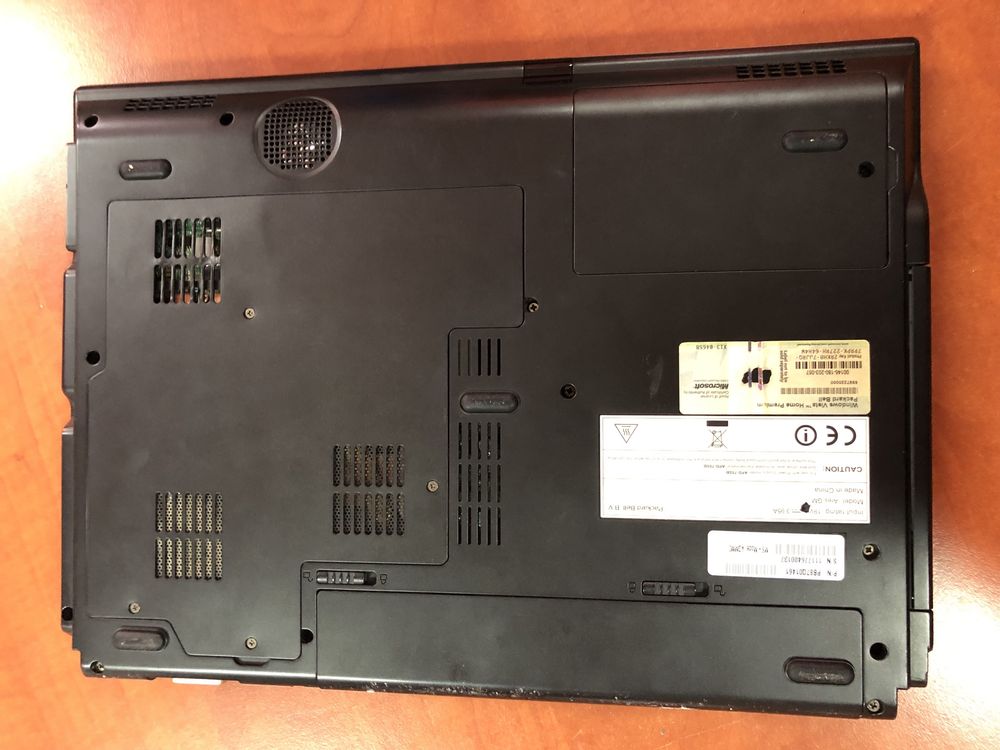 Laptop Packard Bell Ares GM defect