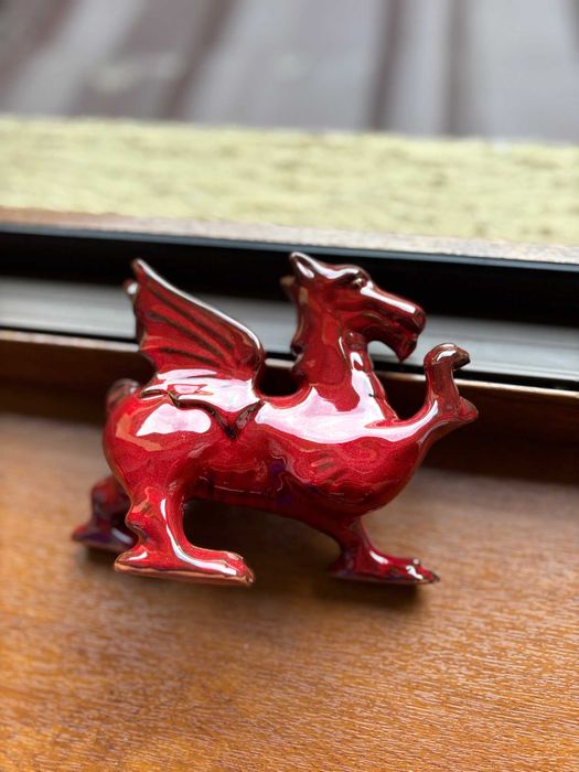 Decorațiune dragonul imperial/teracotă fină/11cm×16,5cm.