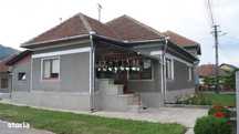 Casa bine intretinuta in Criscior, cu teren de 2502 mp
