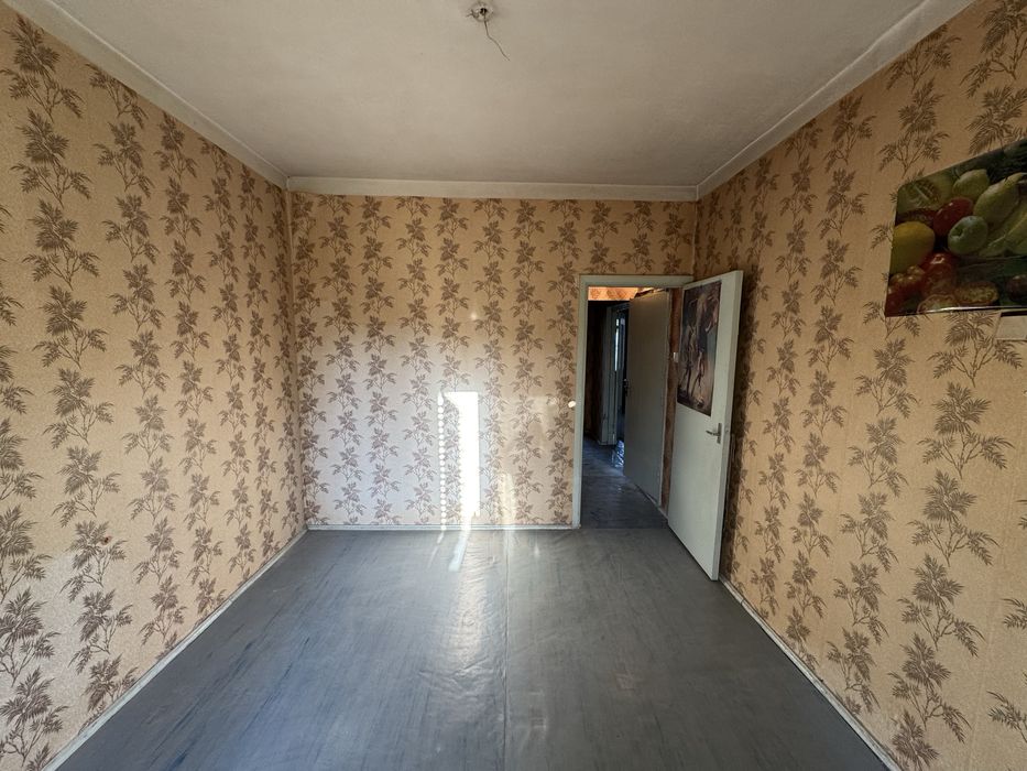 Kvartira sotiladi 2 xonali Sergeli-7 Продается квартира Сергели 7