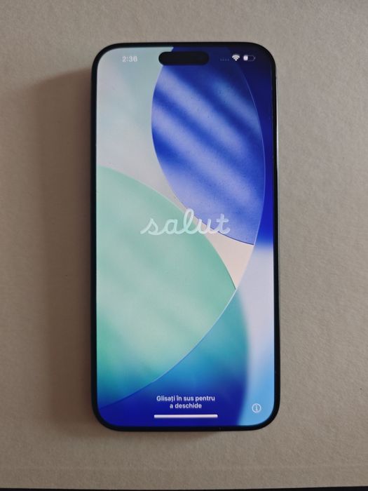 iPhone 15 Pro Max  256GB - Отлично състояние + Гаранция + 6 кейса