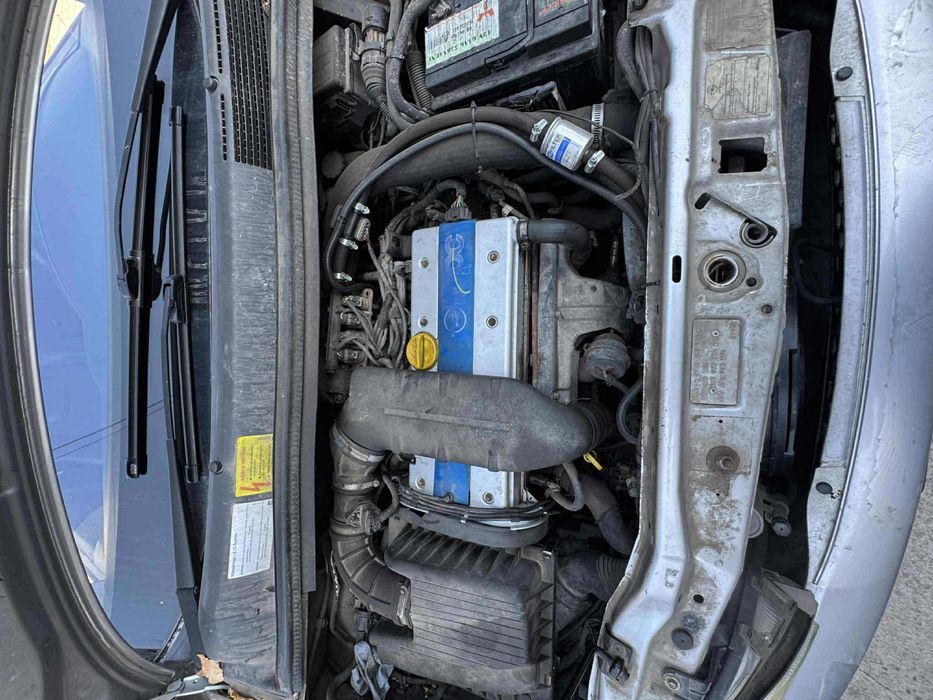 Opel zafira z20leh на части