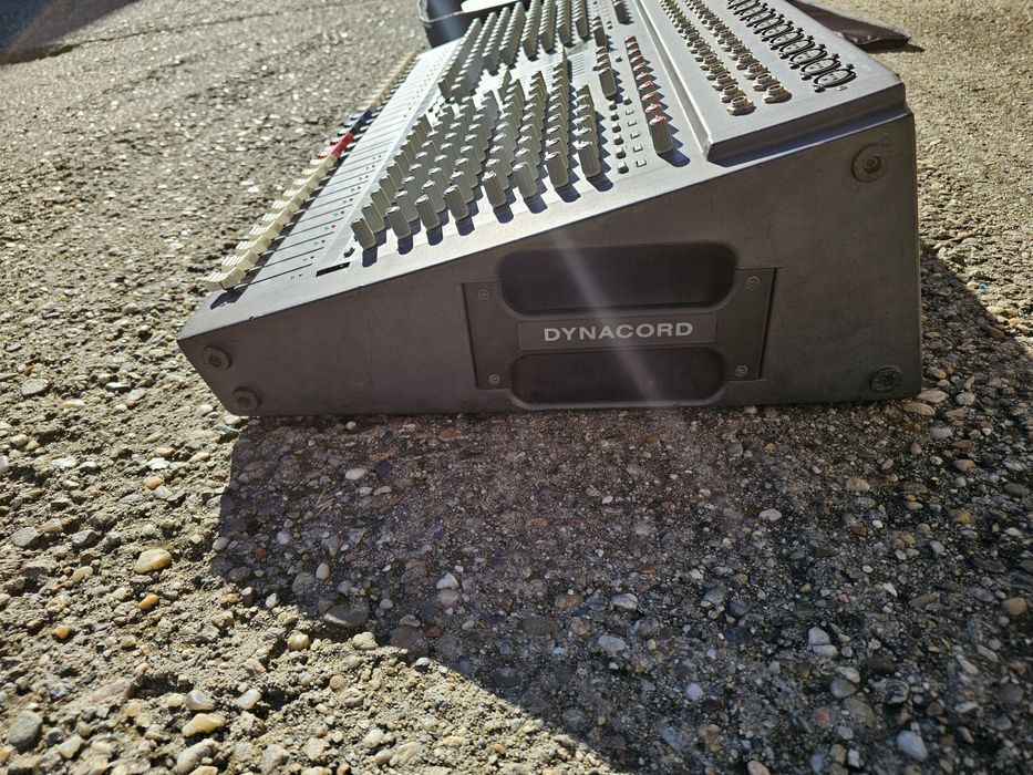 Mixer Dynacord Powermate 2200