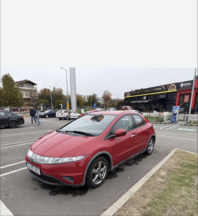 Honda Civic VIII 1.4 MT6