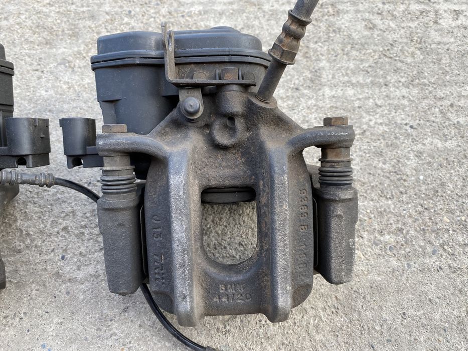Etrieri spate, Etrier stanga, Etrier dreapta BMW Seria 5 F10 F11