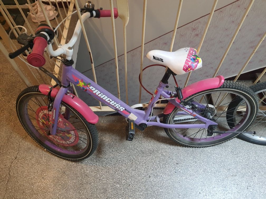 Bicicleta fetițe