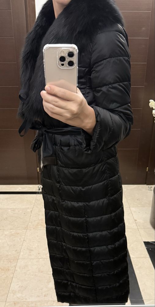 Max Mara пуховик