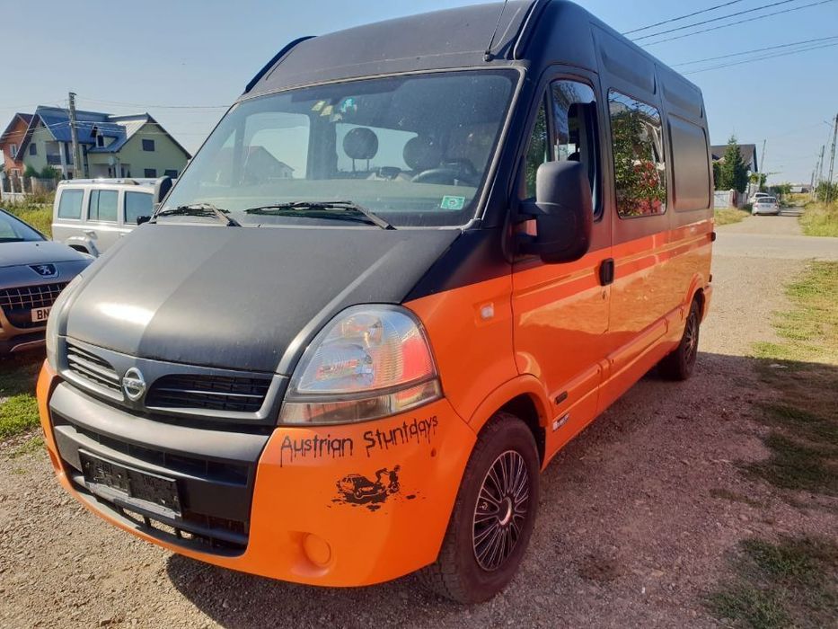 Dezmembrez Nissan Interstar motor 3.0dci 100kw 136cp ZD3a cutie de viteze 6+1 injector caseta de direcție chit schimbare volan usa culisanta dezmembrări piese Opel movano Renault Master