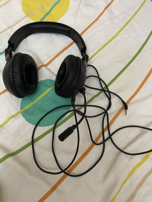 Lenovo H110 — наушники с микрофоном, отличное состояние