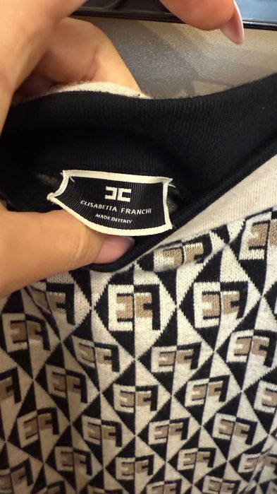 Пола Elizabetta F.