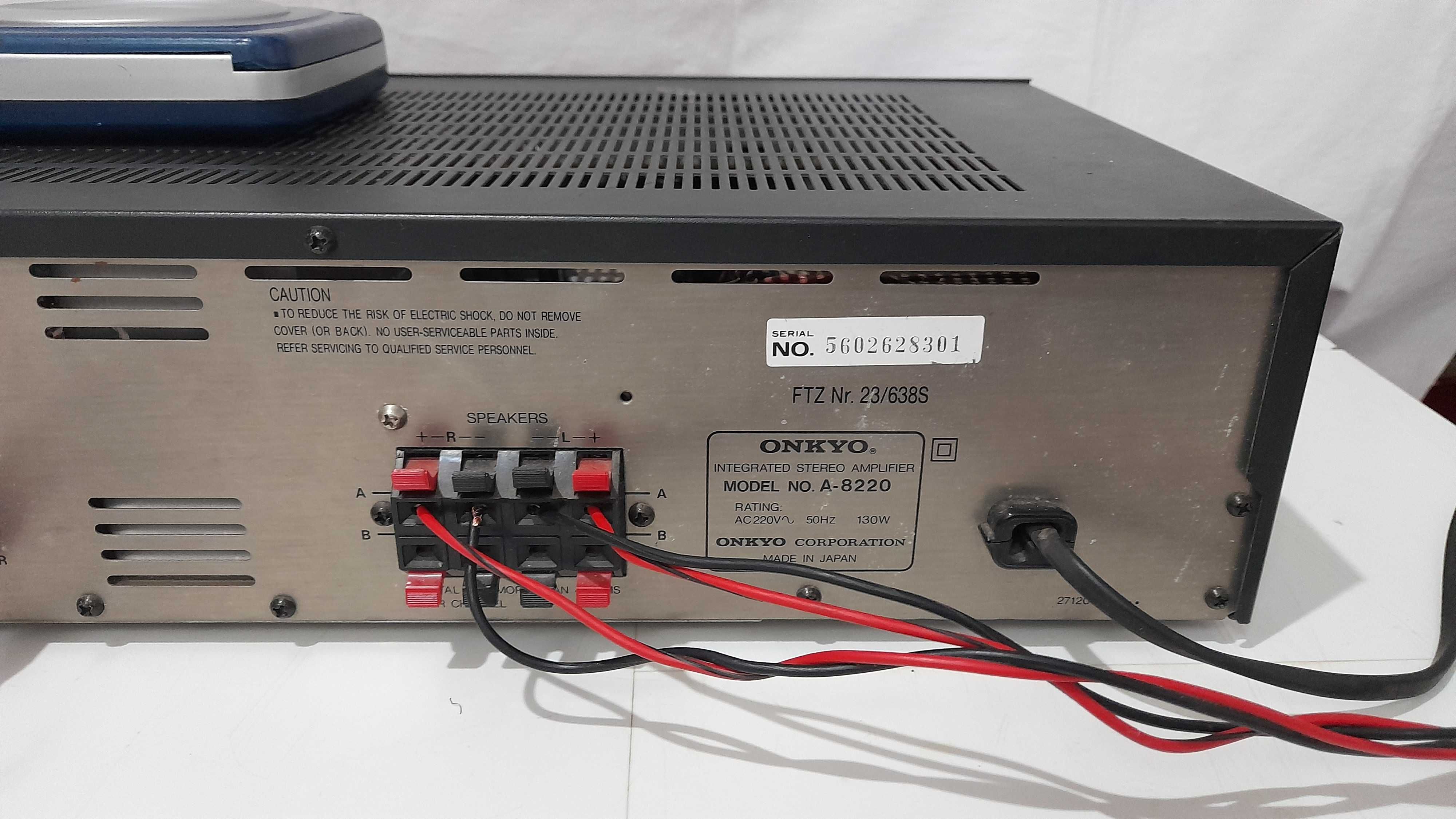 amplificator Onkyo A-8220