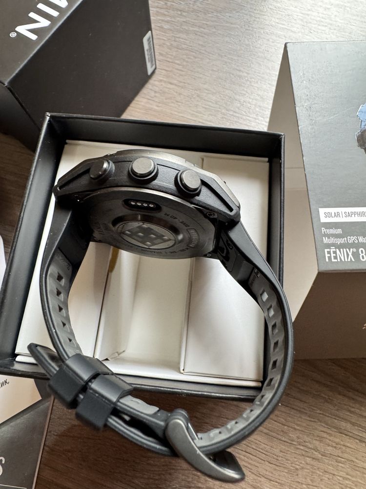 Нов Garmin Fenix 8 Sapphire Solar 47mm