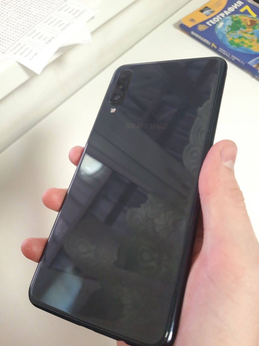 Samsung a7 2018 SM-A750FN