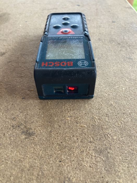 Telemetru Bosch Professsional Glm 40
