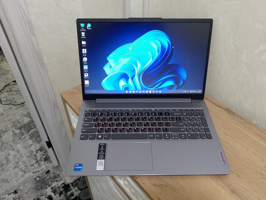 Core i5 -13420H/ SSD 512 gb/ ОЗУ 8 gb/ Lenovo
