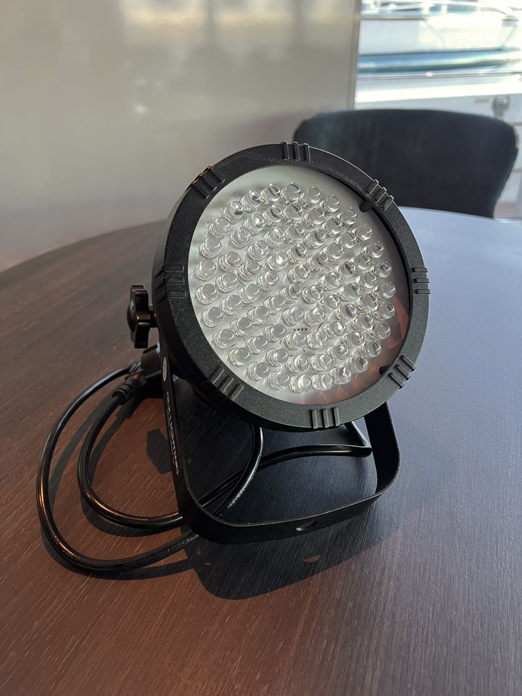 Lumina de scena GLX Lighting Power LedBeam 38