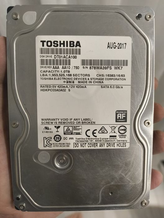 Жестки диск toshiba 1 tb