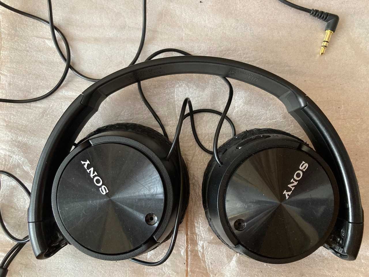Слушалки с активно шумопотискане (noise cancelling) Sony ZX110NC,черни