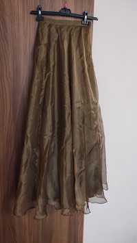 Бална рокля от три части - пола, бюстие и шал