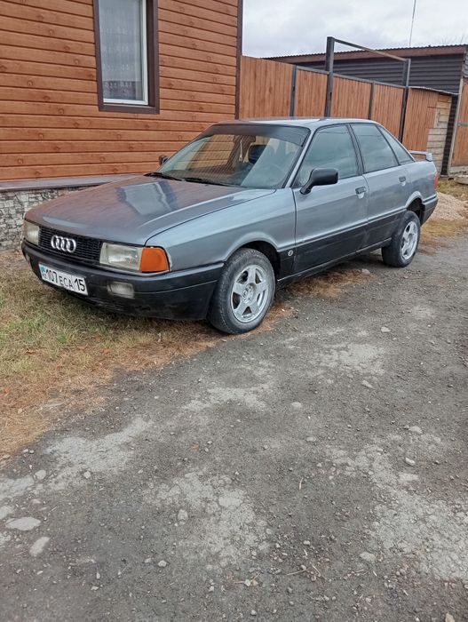 Ауди 80 в хорошем состоянии