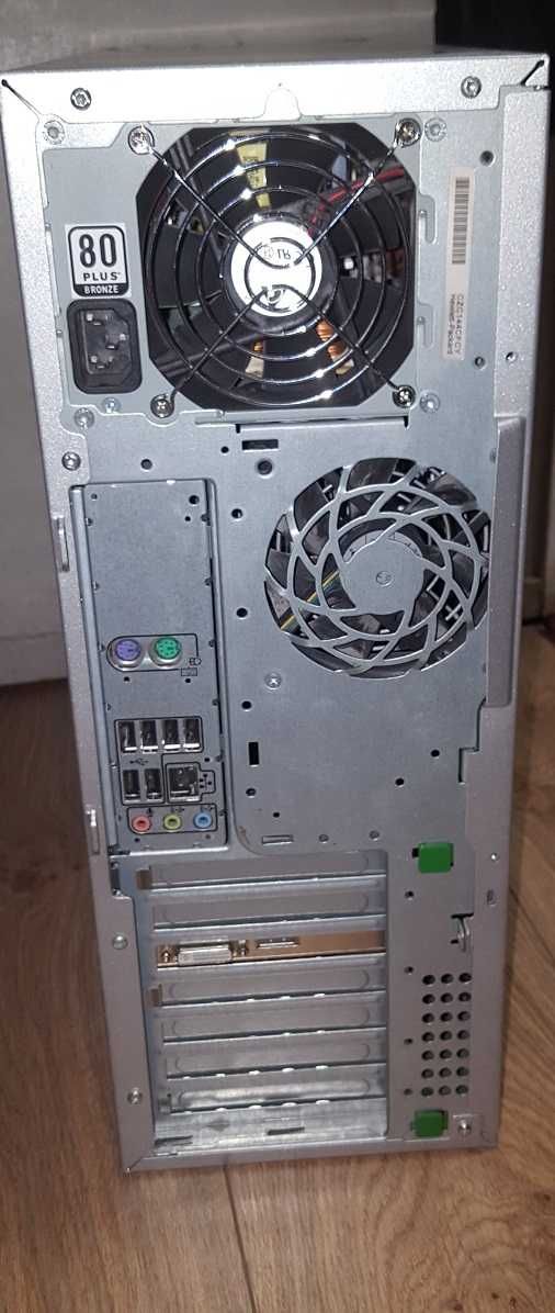 Продам Системный блок. Бренд HP z400, 6 ядер/12 потоков. 16гб озу, 1тб
