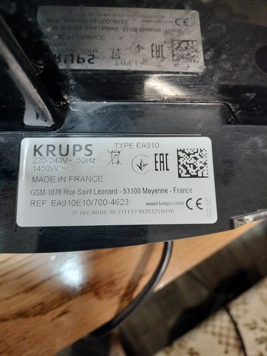 Espressor automat KRUPS Sensation EA910B10.