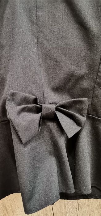 Черно сако с панделка