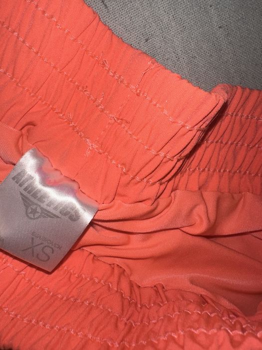 Розови спортни къси гащи XS, марка athletics.