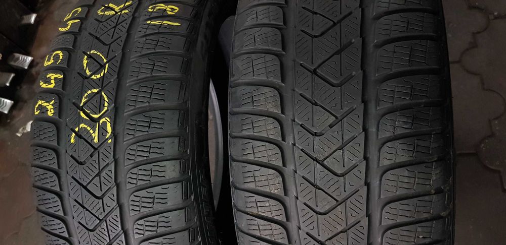 anvelope Pirelli 245/45/19 m&s iarna