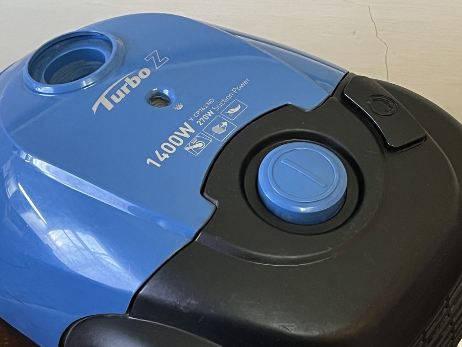 Пылесос LG V-CP742ND