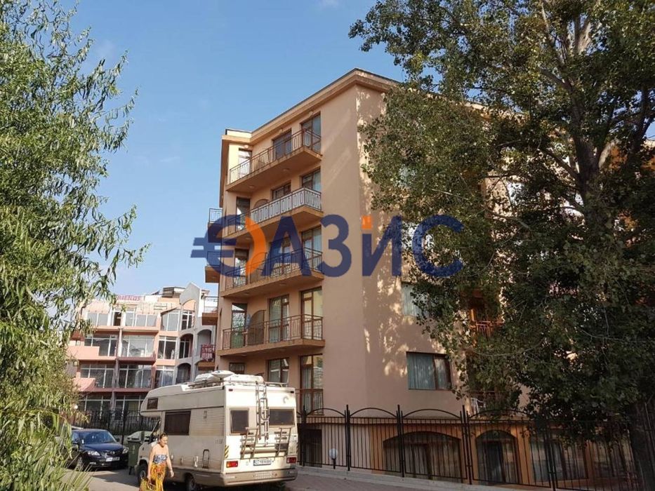 Продава се Двустаен апартамент в к.к. Слънчев бряг - 59 кв.м за 846 €/кв.м - Снимка #11