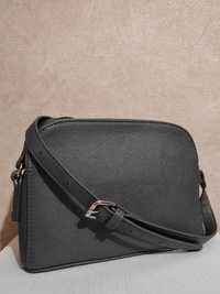 продам жен сумки (серый, черный цвет по 3000, бежевый 3500) как новые