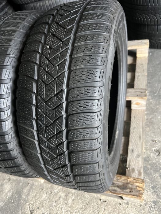 2 anvelope iarna 205/55/16  Pirelli 5.7 mm!