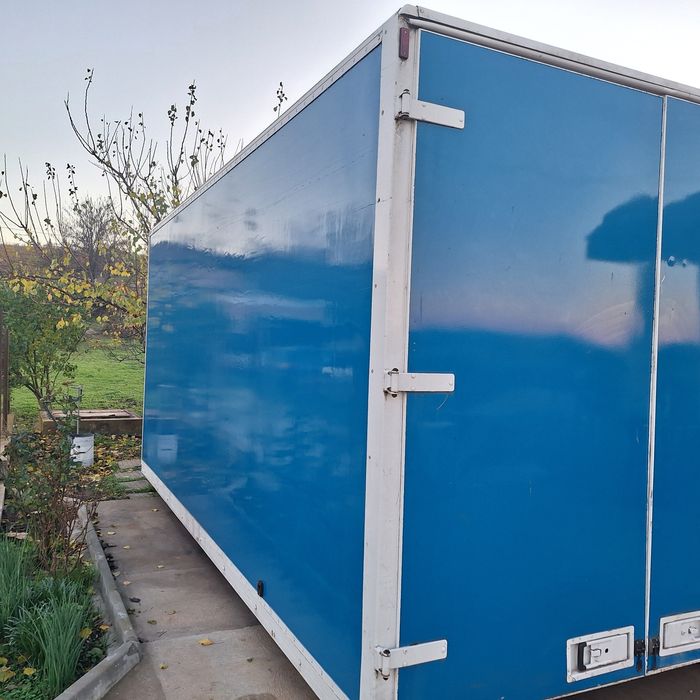 Фургон от камион