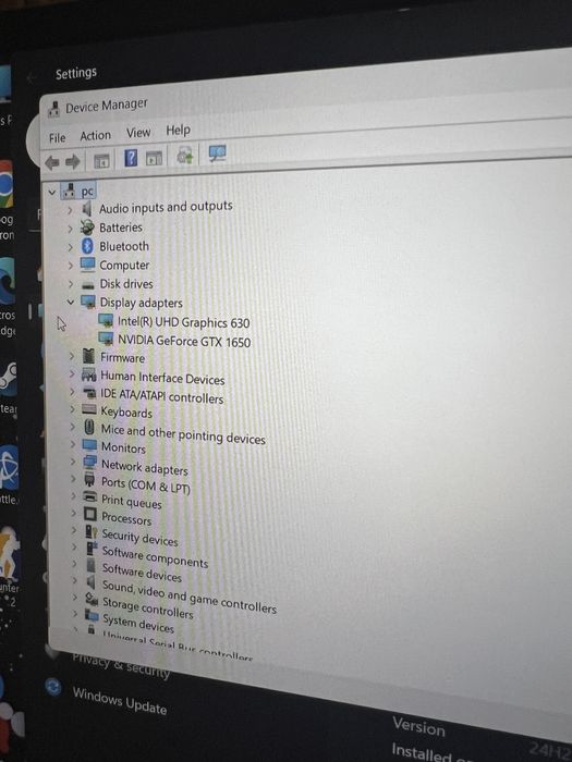 Lap top asus rog i 7  video ge Force 1660 ti